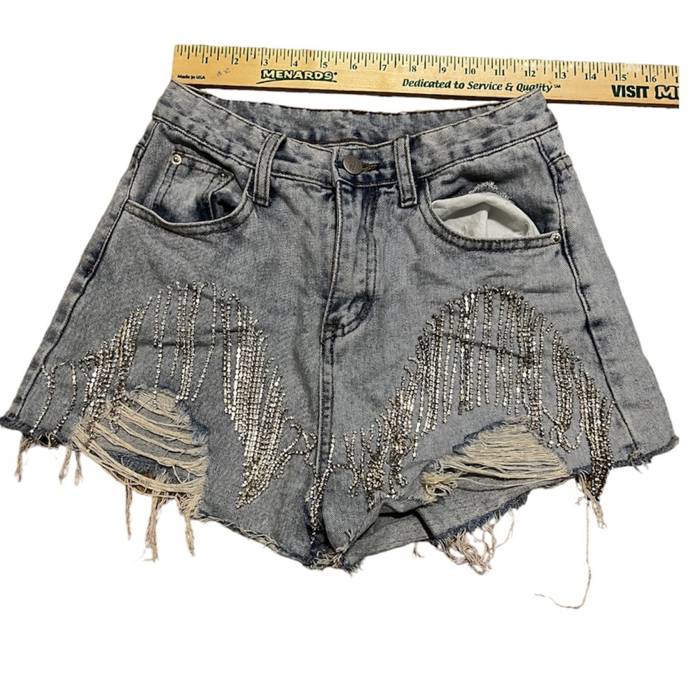 Diamond Tassel Distressed Shorts